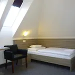 Hotel Paprika M1
