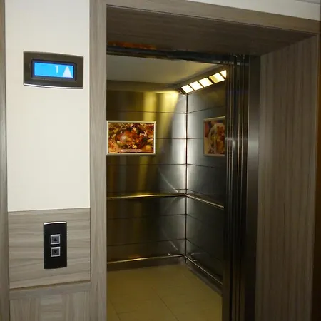 Paprika M1
