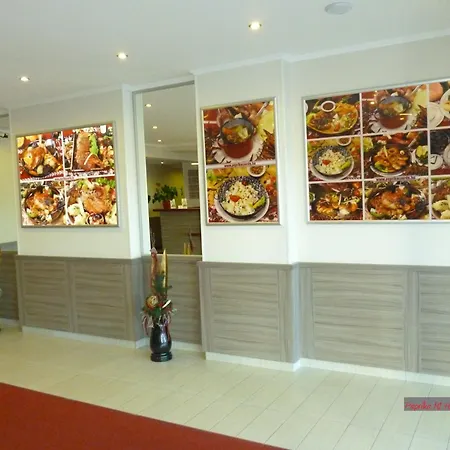 Paprika M1 Szálloda 3*