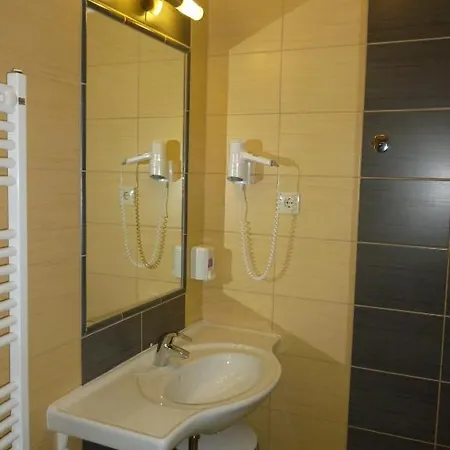 Paprika M1 Hotel 3*