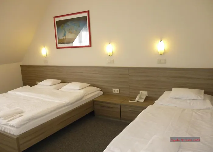 Paprika M1 Hotel