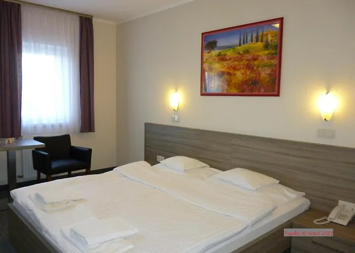 Paprika M1 Hotel